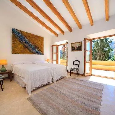 Pollensa 2*